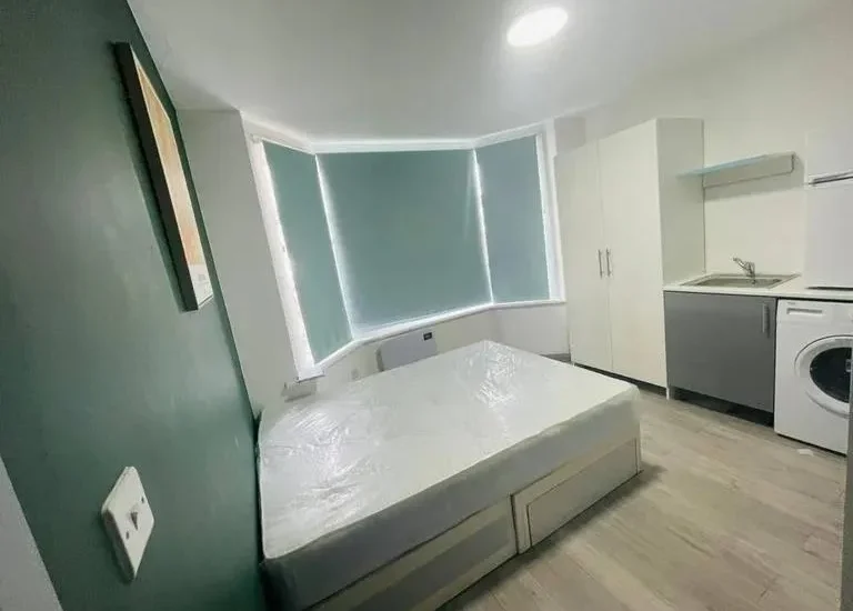 Studio in Harrow, HA1 2QH