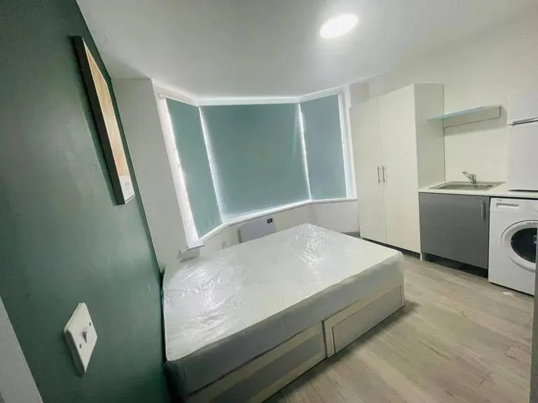 Studio in Harrow, HA1 2QH
