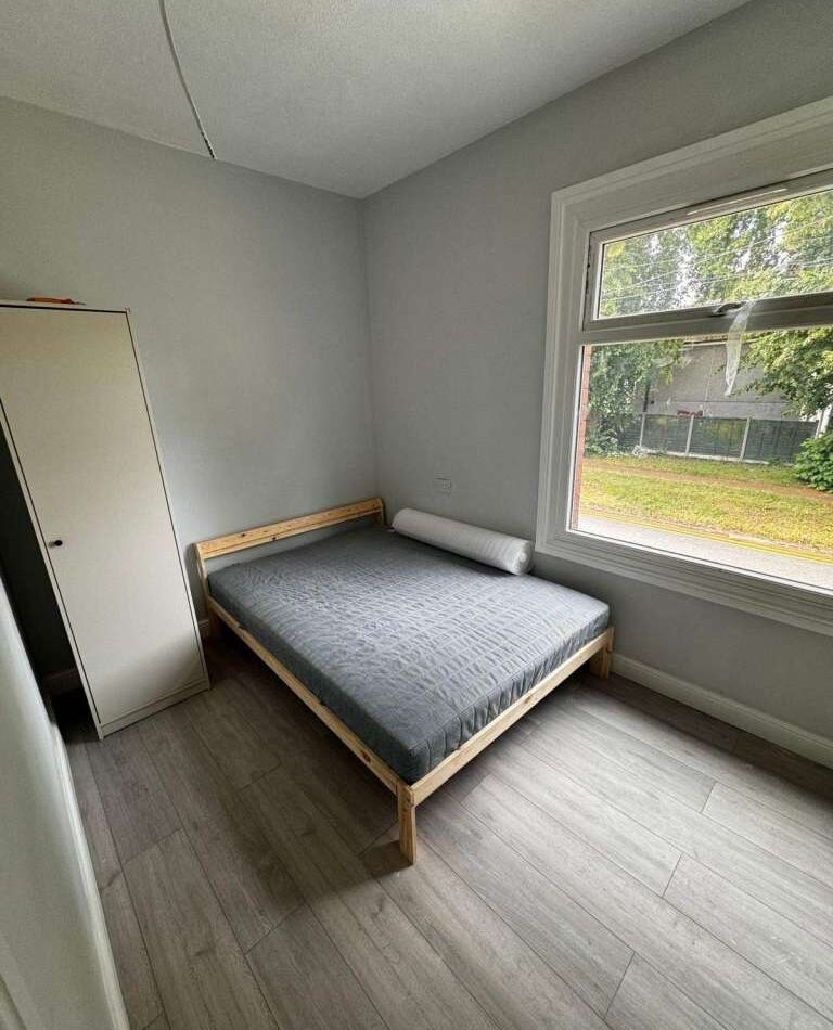 Room in Ashby-De-La-Zouch, Leicestershire, LE65 2JL