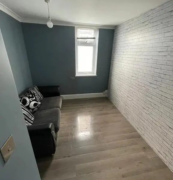 1 Bed Flat on Martlet Grove, Northolt UB5